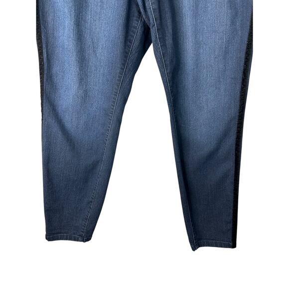 Torrid Jeans Womens Size 20R High Rise Tuxedo Stripe Super Stretch Jegging - Picture 3 of 16